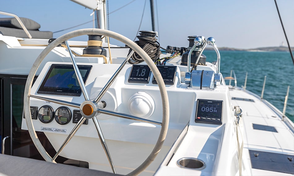 cruising sustainable catamaran aura 51 fountaine pajot img 14